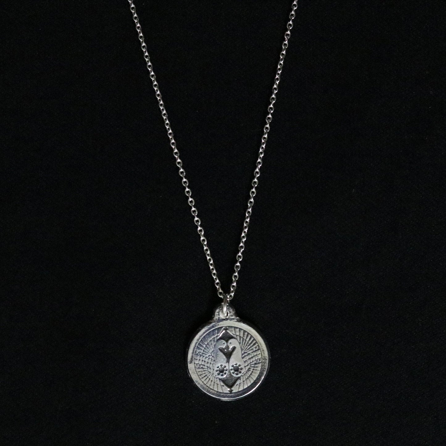 Pendant - South Crane - 南部鶴 : Nambu Tsuru