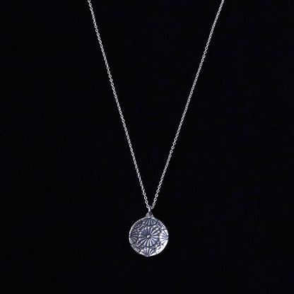 Kan-in-miya / Kan-in-kiku - Kamon Necklace - Japanese Clan Crest