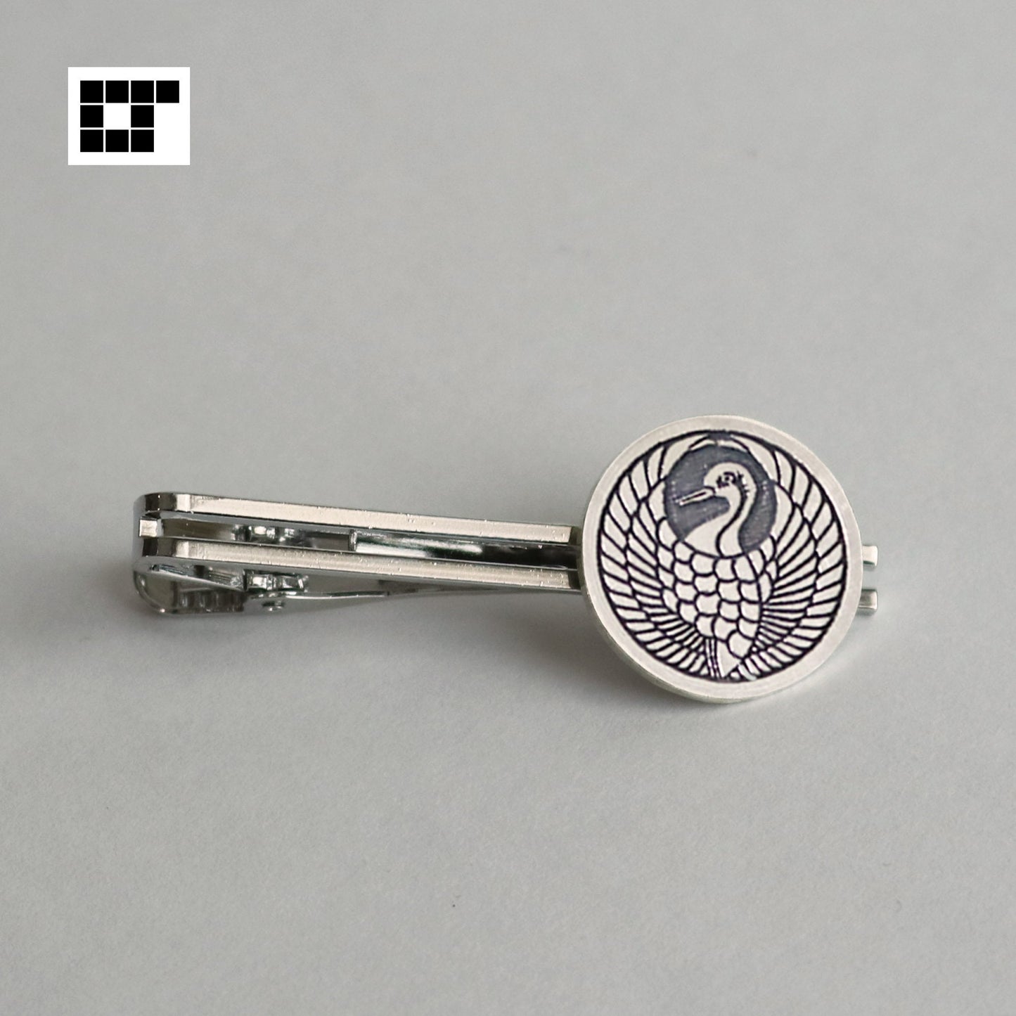 Crane in a circle - Japanese Kamon - Silver Cufflinks