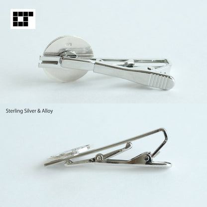Tie bar - Butterfly in a circle - Japanese Clan Crest