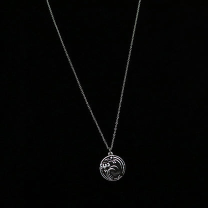Bouquet of Irises- Japanese Kamon -Tabane kakitsubata -Japanese Clan Crest Pendant