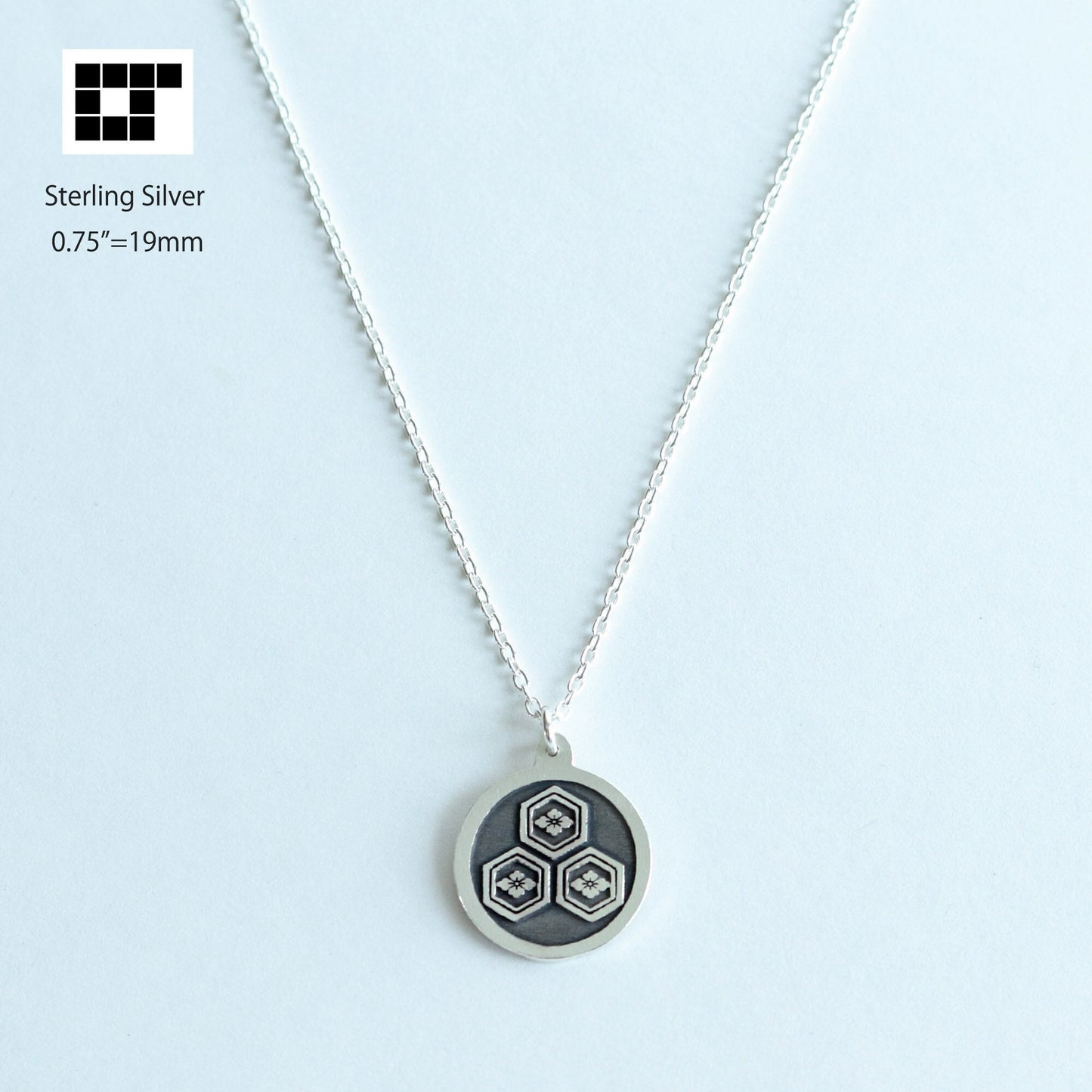 Pendant - Three of Hanabishi in hexagon in a circle - Kamon Necklace