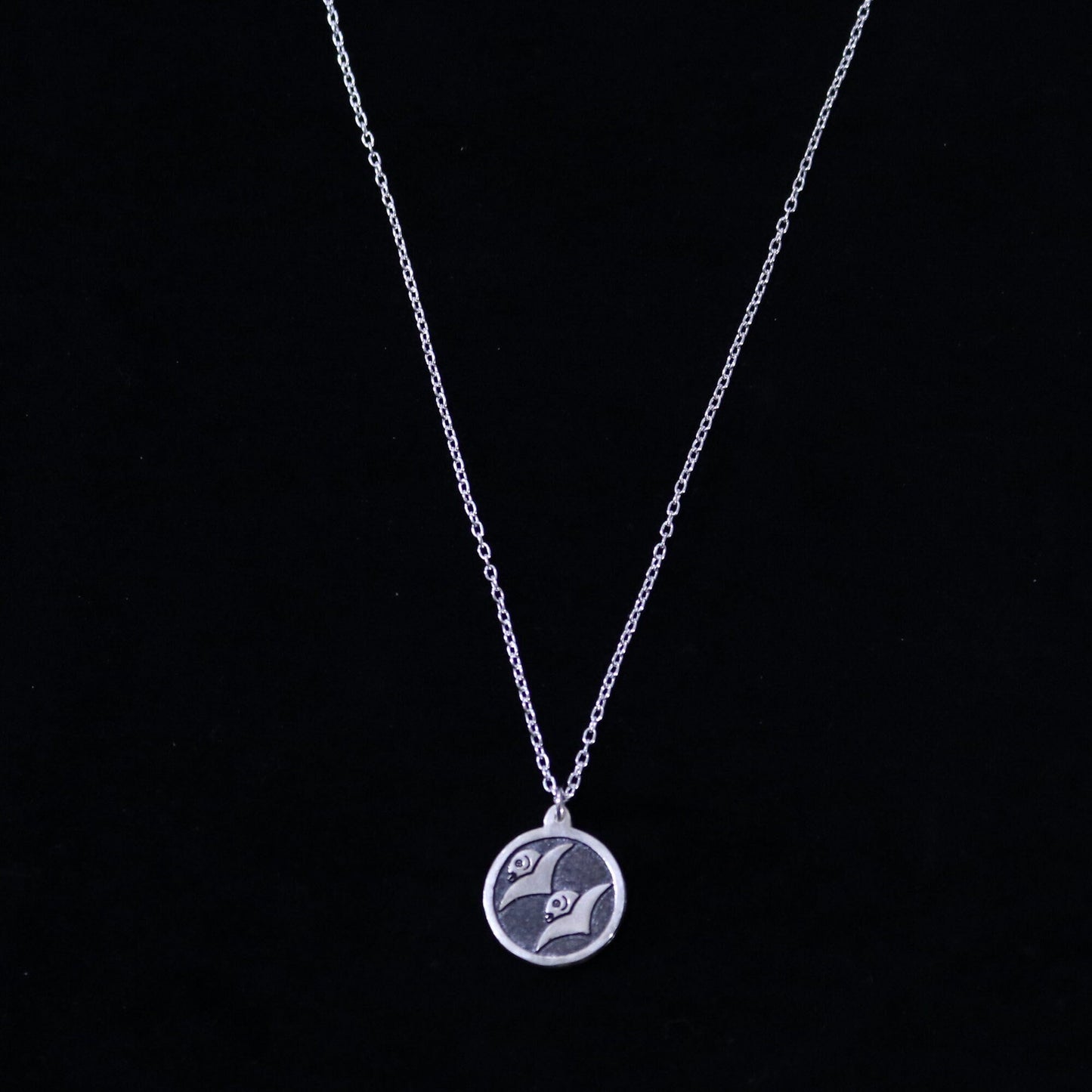 Two Goose in a circle - Masuyama Karigane -  増山雁金 - Pendant