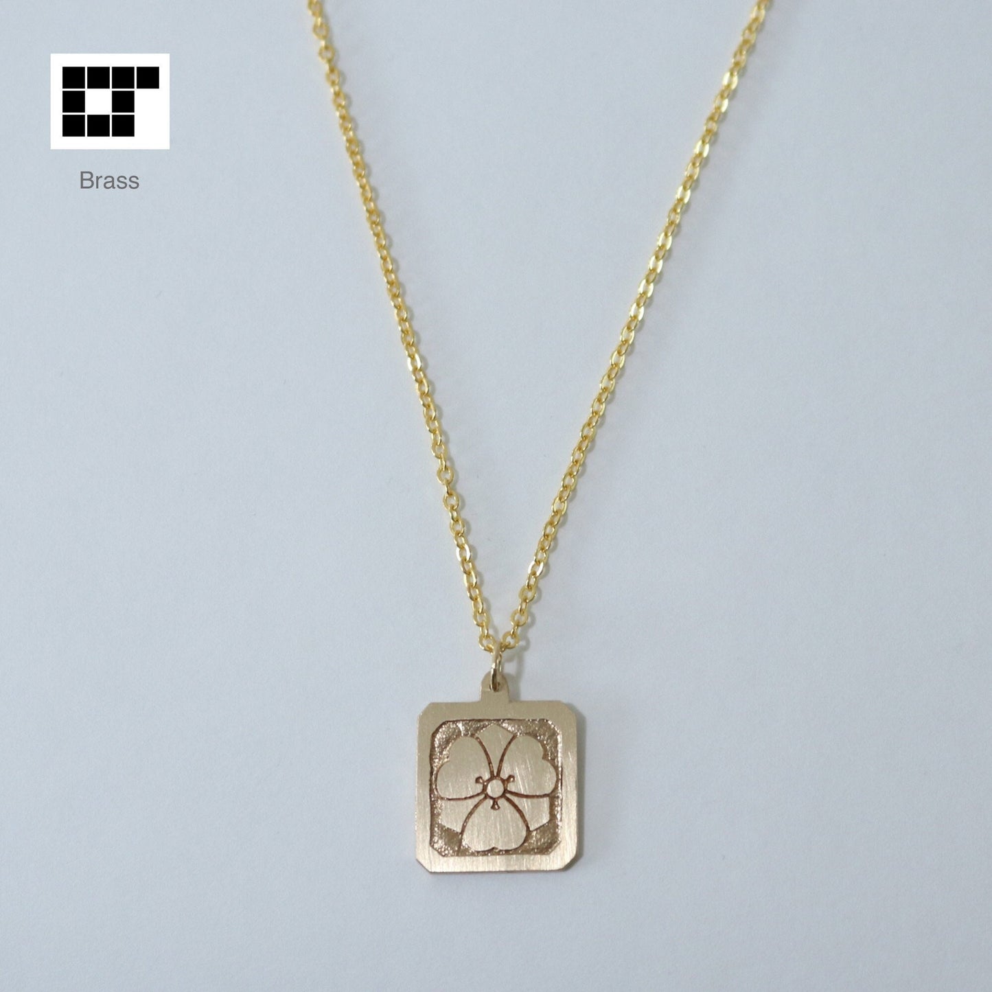 平隅切り角に剣片喰 - Hirasumikirikadoni Kenkatabami - Kamon Necklace