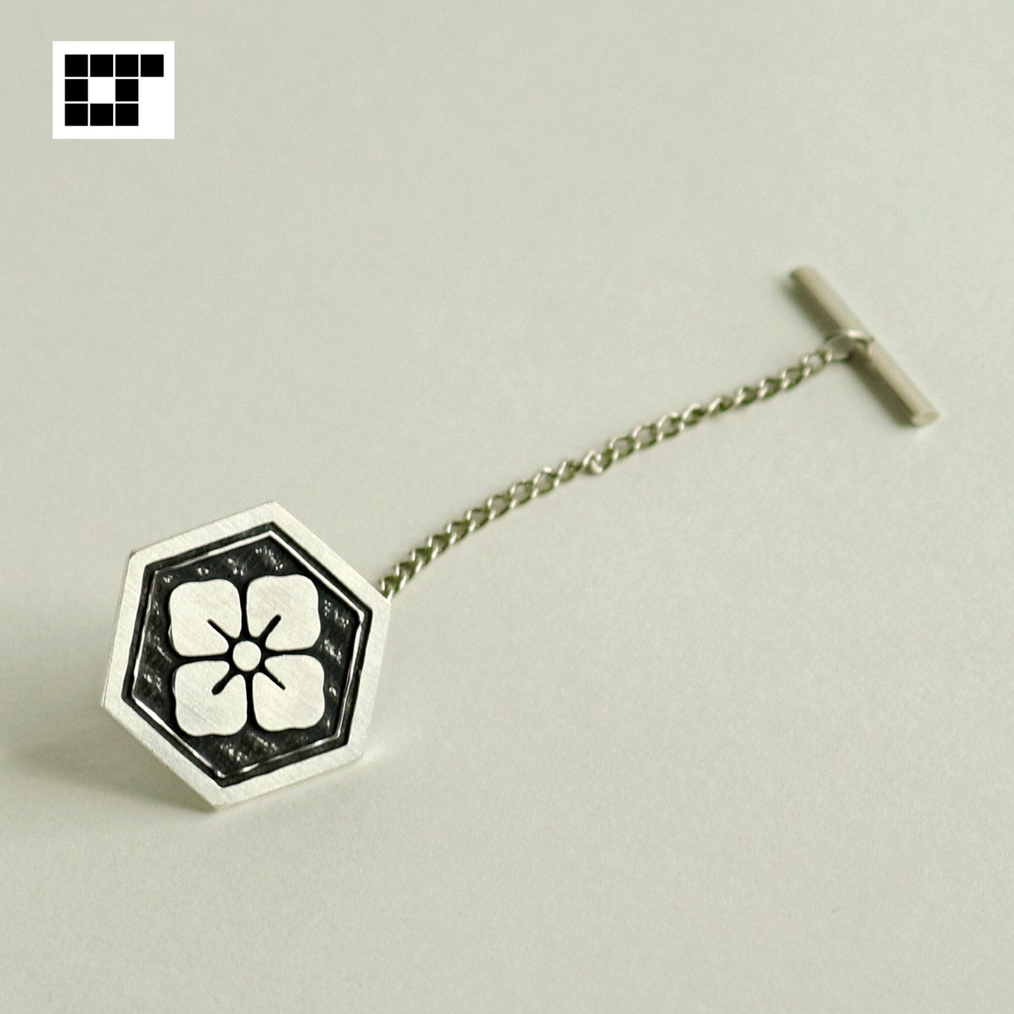 Cufflinks - Hanabishi in Hexagon - Kikou hanabishi - 亀甲花菱
