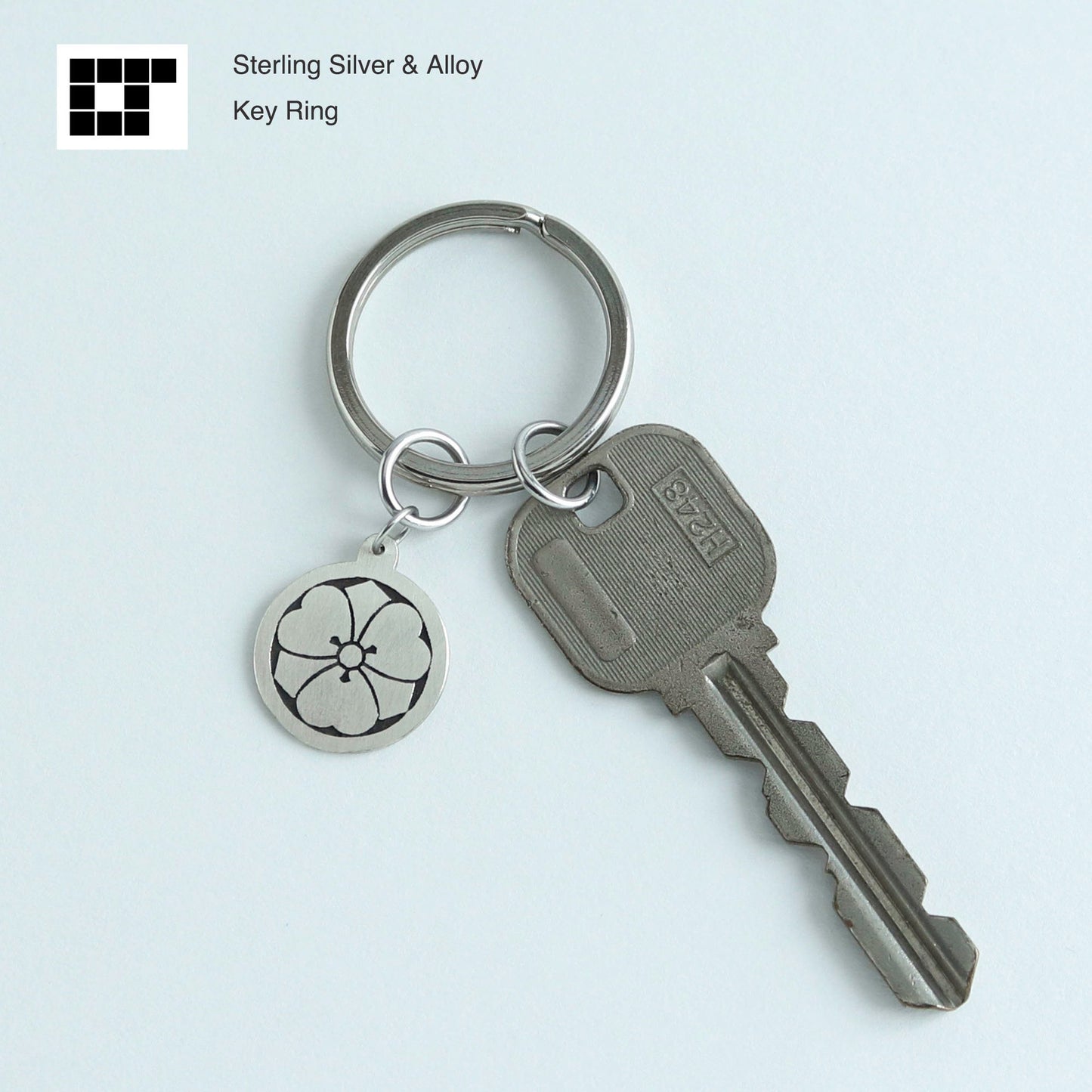 Key chain - Kenkatabami  in a circle - 丸に剣片喰