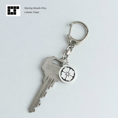 Key chain - Hanabishi in a circle -　丸に四方花菱
