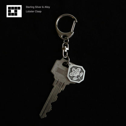 Tachibana in an octagon - Silver Japanese Clan Crest Keyholder