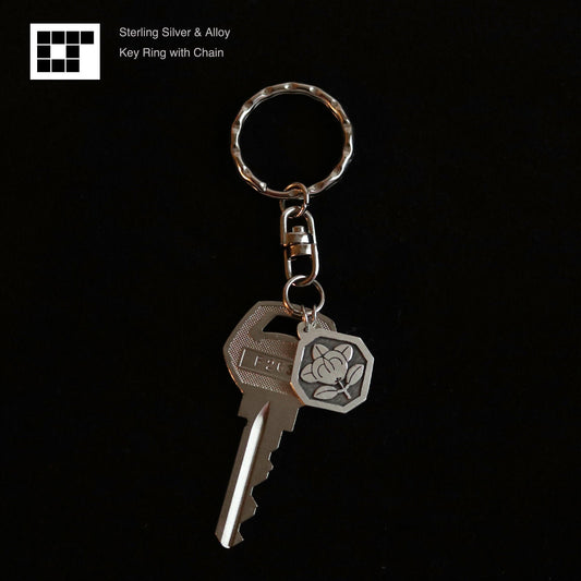 Tachibana in an octagon - Silver Japanese Clan Crest Keyholder