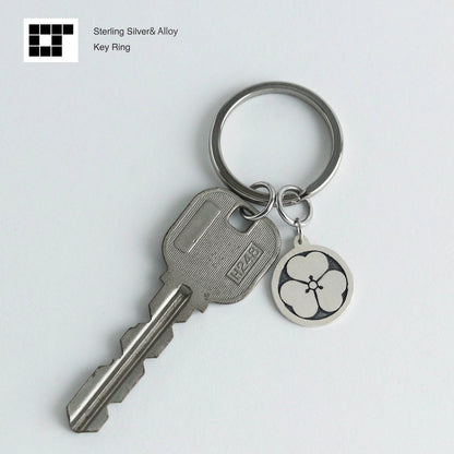 Wood Sorrel in a circle Kamon - Silver Japanese Clan Crest Key holder