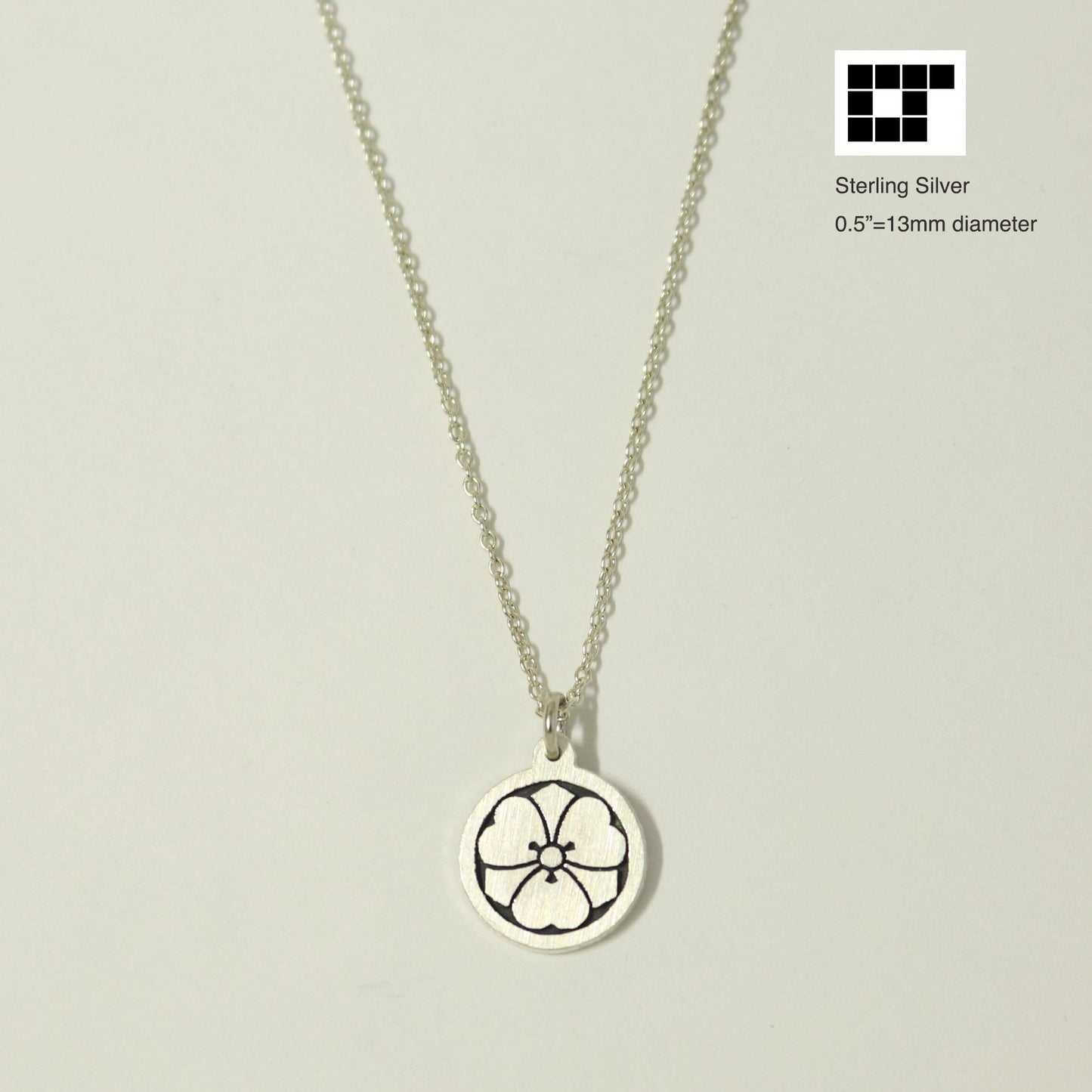 1/2"=13mm Pendant - Ken-katabami in a circle - 丸に剣片喰