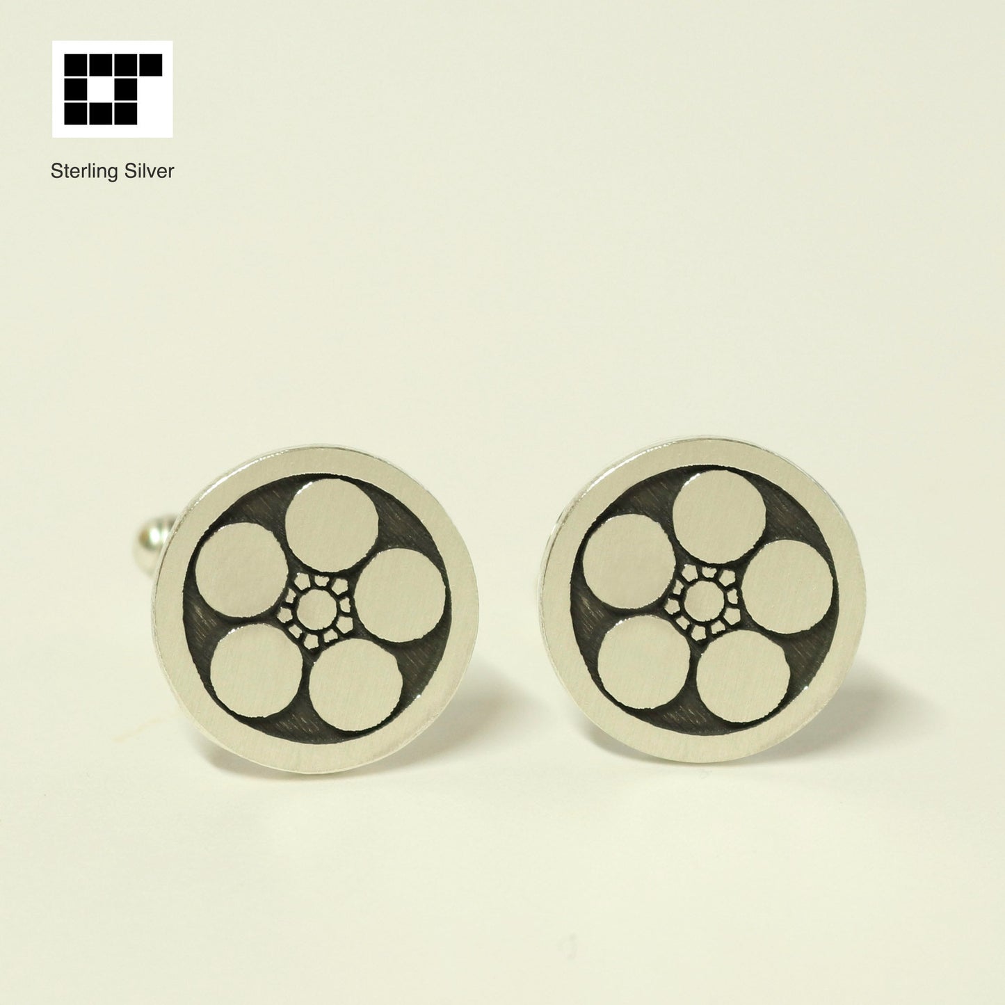 Tie tack - Plum - 梅鉢