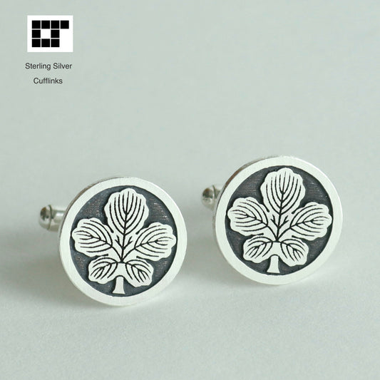 Tie tack - Maruni Tachi Kajinoha - 丸に立ち梶の葉