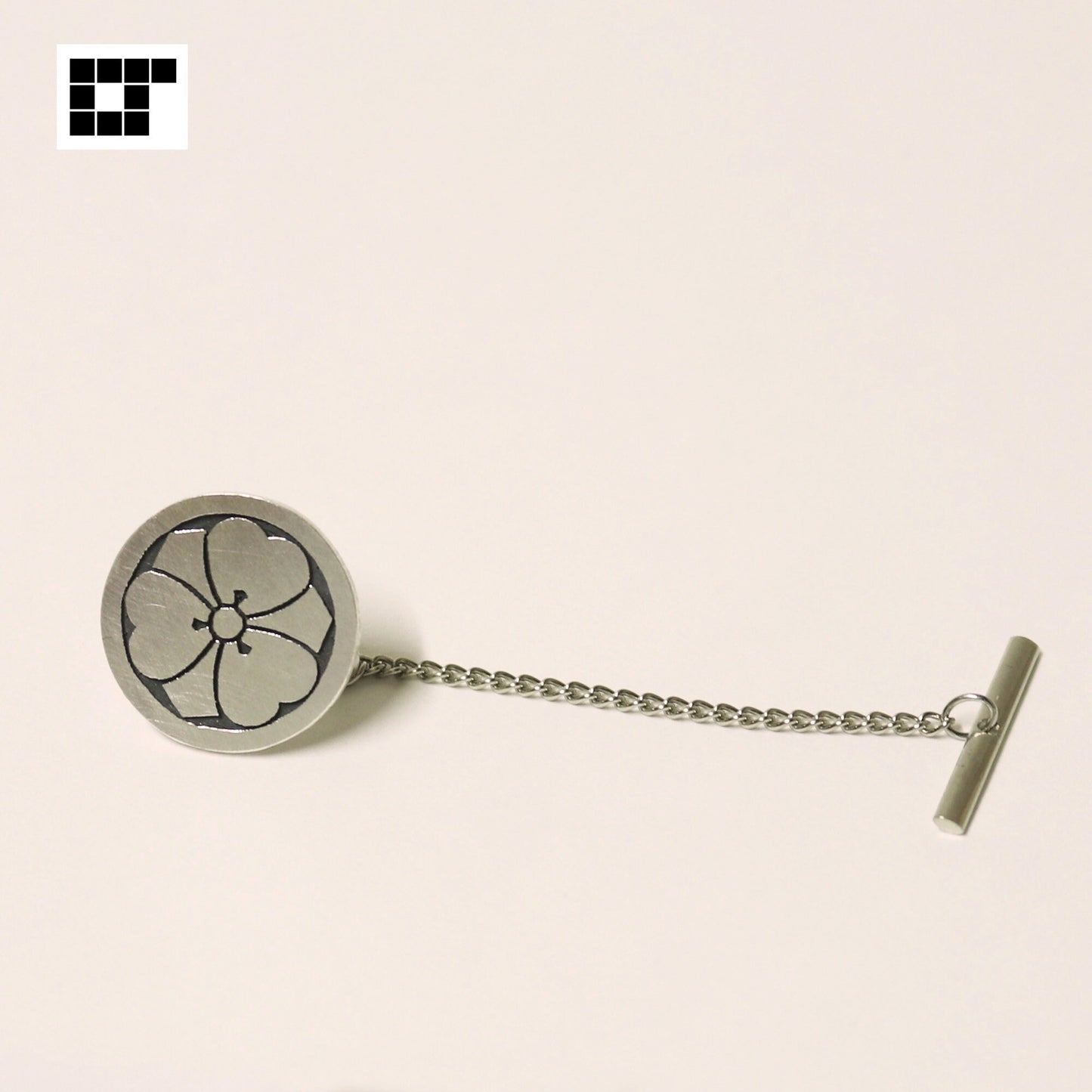 Cufflinks - Maruni Kenkatabami - A wood sorrel and sword in a circle - 丸に剣片喰
