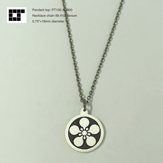 Pendant - Kaga Umebahchi in a circle - Kamon Necklace - 丸に加賀梅林