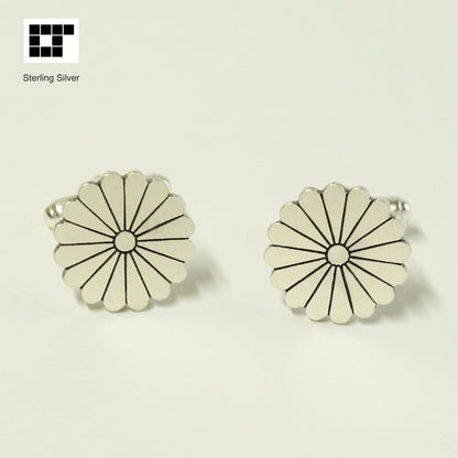Tie tack - Chrysanthemum Kamon -　十六葉菊