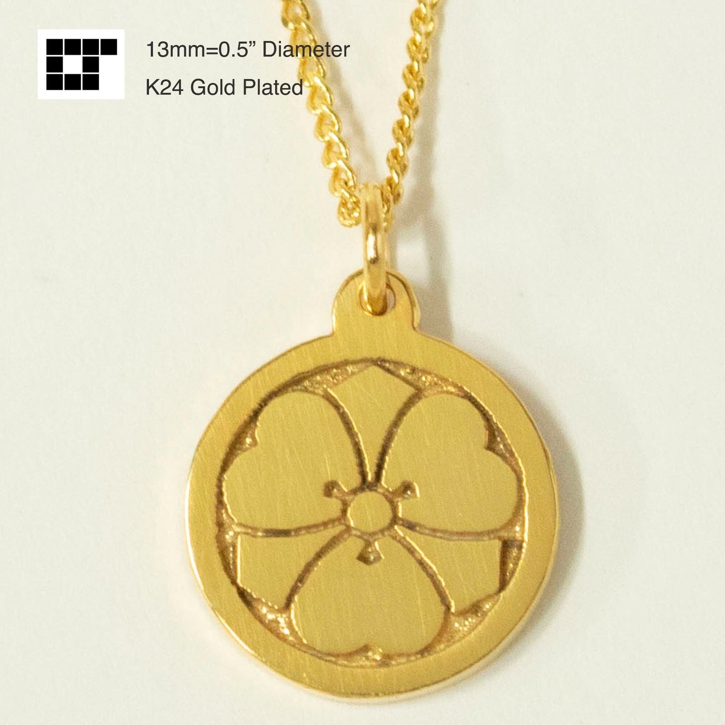 1/2"=13mm Pendant - Ken-katabami in a circle - 丸に剣片喰