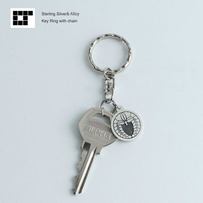 Key chain - Weeping Wisteria in a circle - 丸に下がり藤 - Maruni sagari fuji