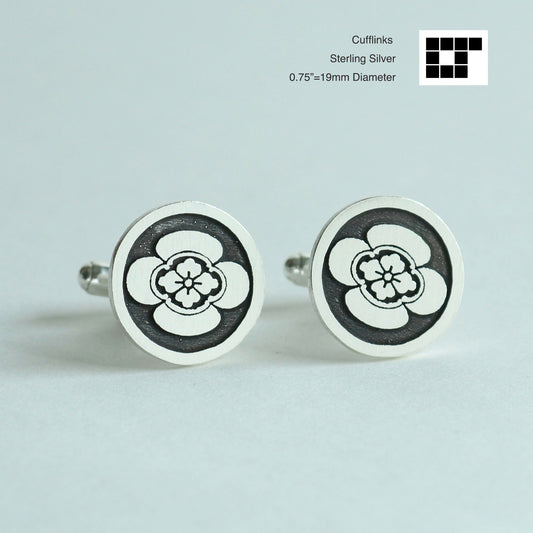 Tie tack - Japanese Quince in a circle - 丸に木瓜