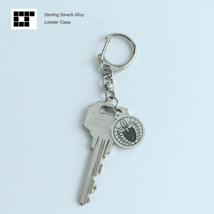 Key chain - Weeping Wisteria in a circle - 丸に下がり藤 - Maruni sagari fuji